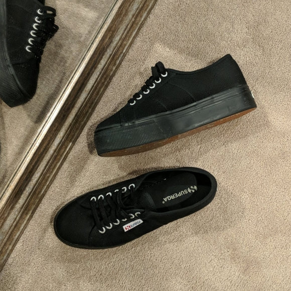black platform canvas shoes